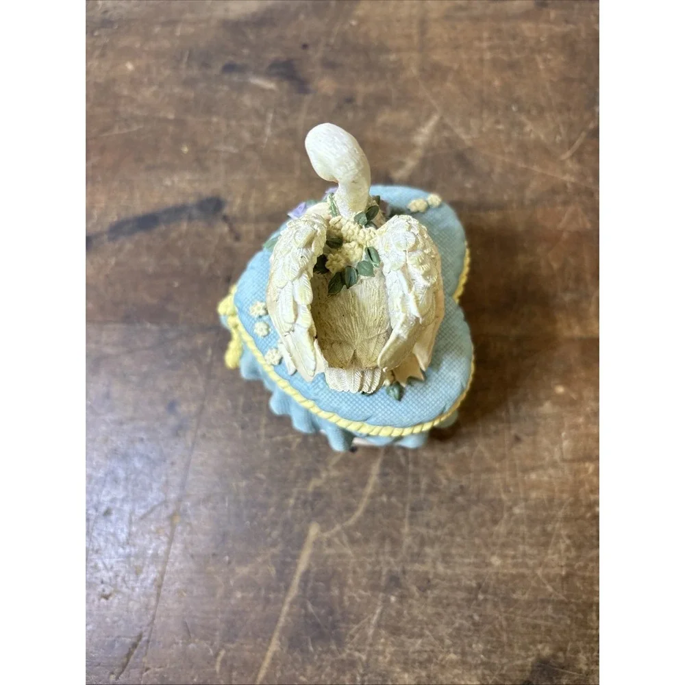 Vintage Heritage House Melodies County Fair Collection Swan Trinket Box Works